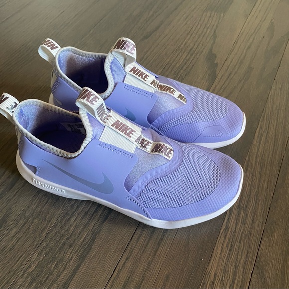 nike future flex gs sneaker